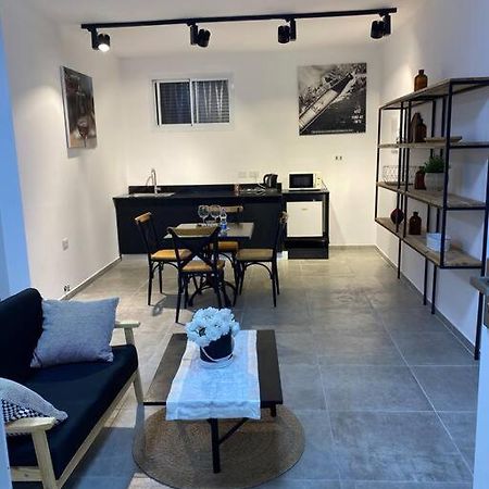 הדירה בדובדבן - The Apartment In Dovdvan Tiberias Ngoại thất bức ảnh