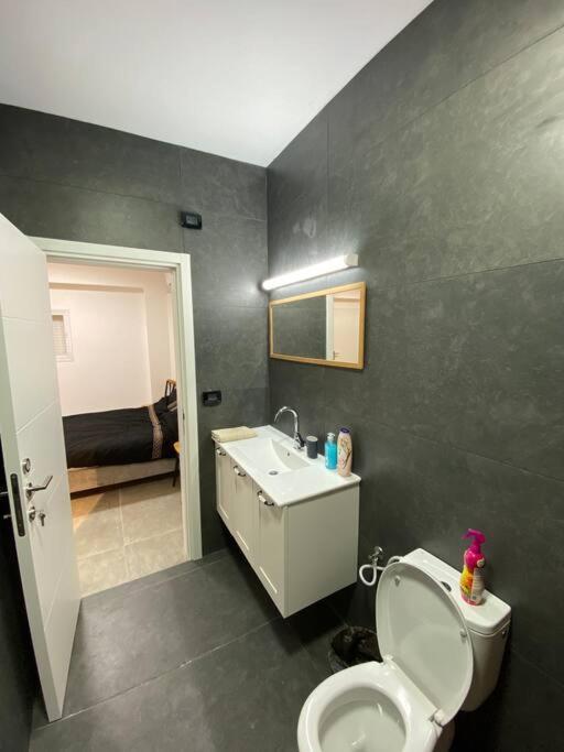 הדירה בדובדבן - The Apartment In Dovdvan Tiberias Ngoại thất bức ảnh